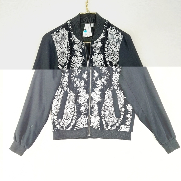 Society Girl Black & White Floral Embroidered Full-Zip Bomber Jacket 1136 - Picture 1 of 7